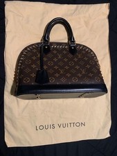 Louis Vuitton Monogram Metal