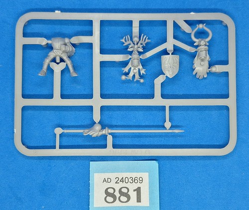 Warhammer bretonnian knights - warhammer,