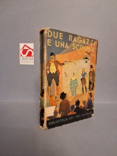 Due ragazzi una scimmia - ragazzi,