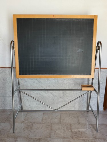 Lavagna scolastica girevole