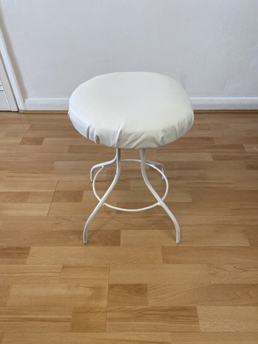 Stupendo sgabello vintage