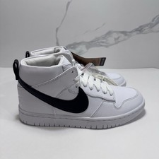 Nike Dunk Lux Chukka RT