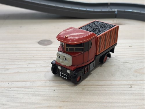 Thomas trackmaster elizabeth - thomas,
