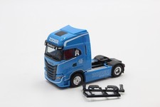 Tractor unit Herpa Iveco S-Way