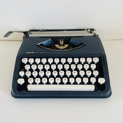 Machine écrire olivetti - écrire,