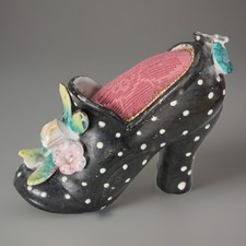 SCARPETTA VINTAGE IN CERAMICA