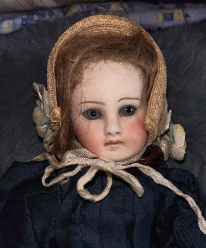 Rare très jolie - , petite
