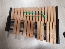 Xilofono a 2 ottave in legno con custodia
