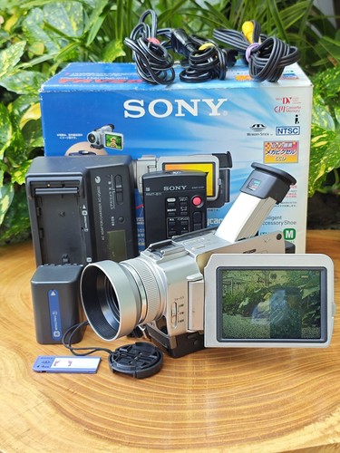 143025 sony dcr trv20 - sony, dcr-trv20