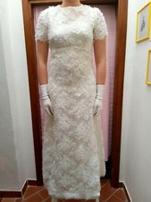 Vestito da sposa bianco, usato, applicazioni di fiori su tulle, s.g. di raso  