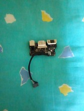 Apple Macbook Air 13” carica