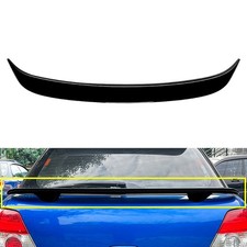 Spoiler posteriore nero