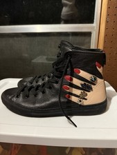 Rare Gucci Girls Black Hand