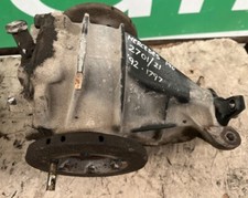 Differenziale posteriore MERCEDES 190 anno 1992 1797 Benzina  