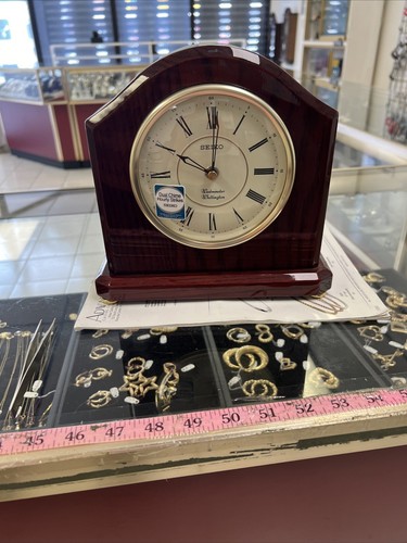Seiko brown wooden case - wooden, with