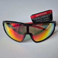 Occhiali da sole sportivi