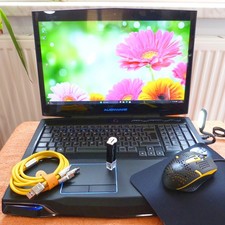 XXL SET Alienware M17x R4 17