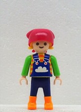 Dolce Ragazza Con Foulard