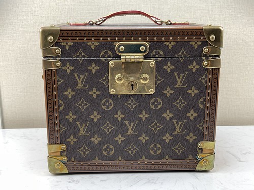 Louis vuitton monogram vanity - louis,