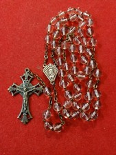 Antico rosario con grani in