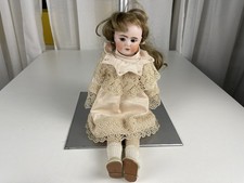 Vecchia bambola testa di