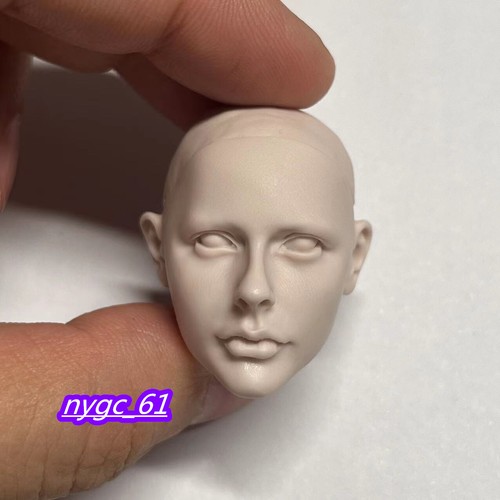 Scultura testa ragazza