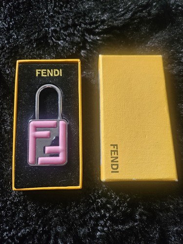 Charm lucchetto fendi rosa - charm,