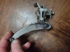 Deragliatore anteriore