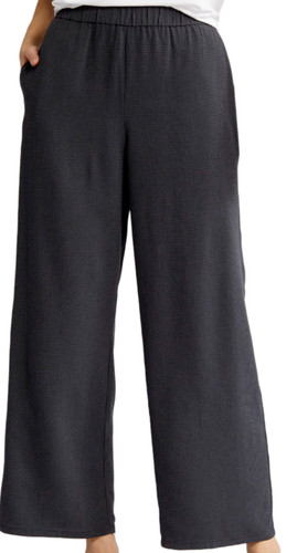 Pantaloni alla caviglia nuovi