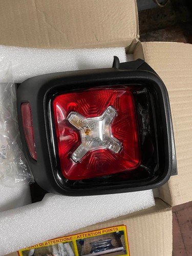Fanale posteriore jeep - ,
