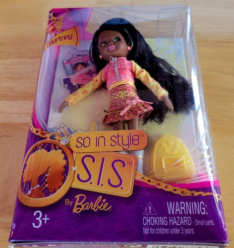 Nuova bambola barbie - nuova,