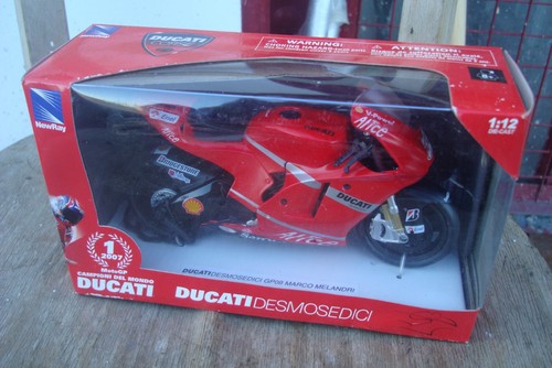 Marco melandri moto - marco,