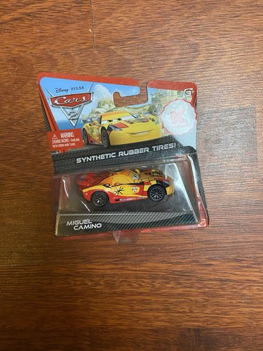 Voiture miniature disney pixar - voiture,
