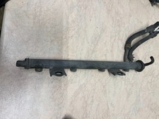 Suzuki Swift Fuel Rail Mk1 Mk2
