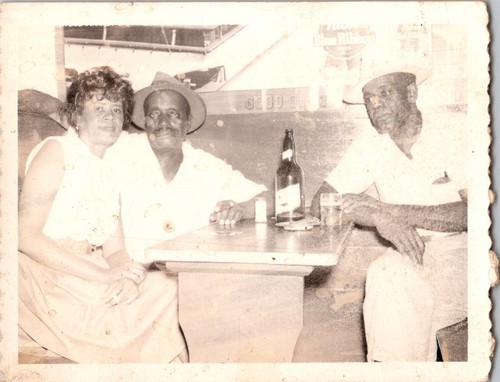 Scena bar vintage - bar, anni