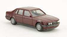 BMW 735 i rosso scuro Herpa
