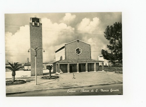 Cartolina latina chiesa di - latina,