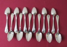 12 cuillères à soupe en