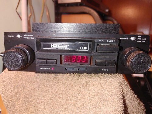 Autoradio vecchia scuola - , anni