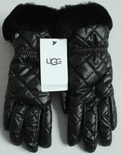 NWT UGG Womens Size S/M