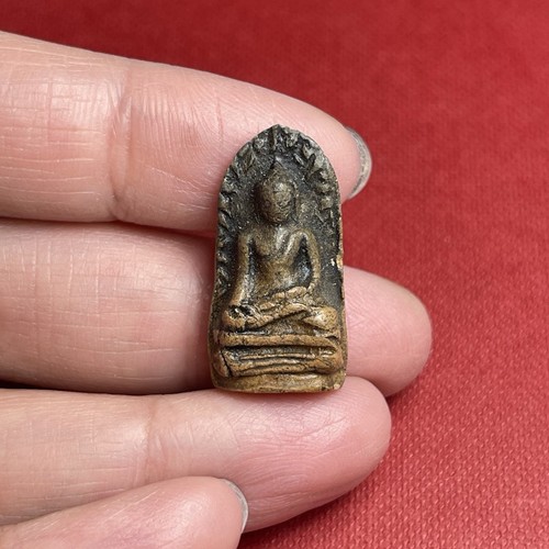 Thailand amulet phra rod - thailand, amulet,