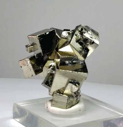 Cristalli cubici brillanti - cristalli,