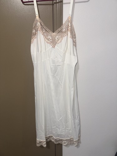 Vintage strainless ivory slip - vintage,