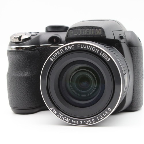 Fotocamera digitale compatta