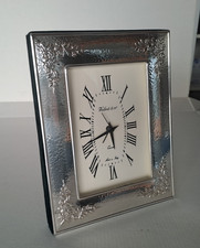 Sveglia da tavolo orologio