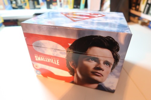 Smallville complete series - smallville,