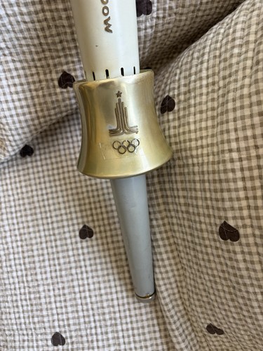 Torcia staffetta olimpiadi - a,