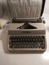 Macchina da scrivere FACIT vintage – Carrello non scorre, da collezione