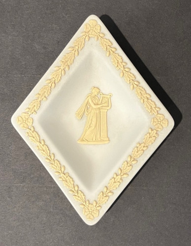 Wedgwood jasperware primula - wedgwood,