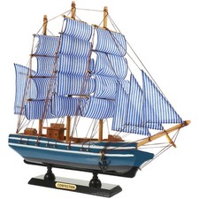  Modello di barca a vela